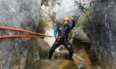 ¿Qué es el barranquismo? Todo lo que necesitas saber Guias Nevada